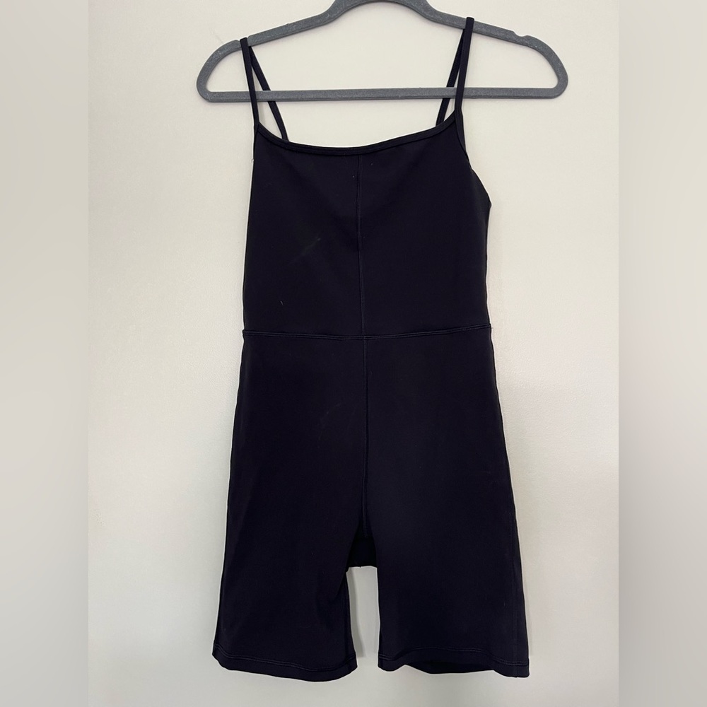 Aritzia | Wilfred Free Divinity 7” Romper